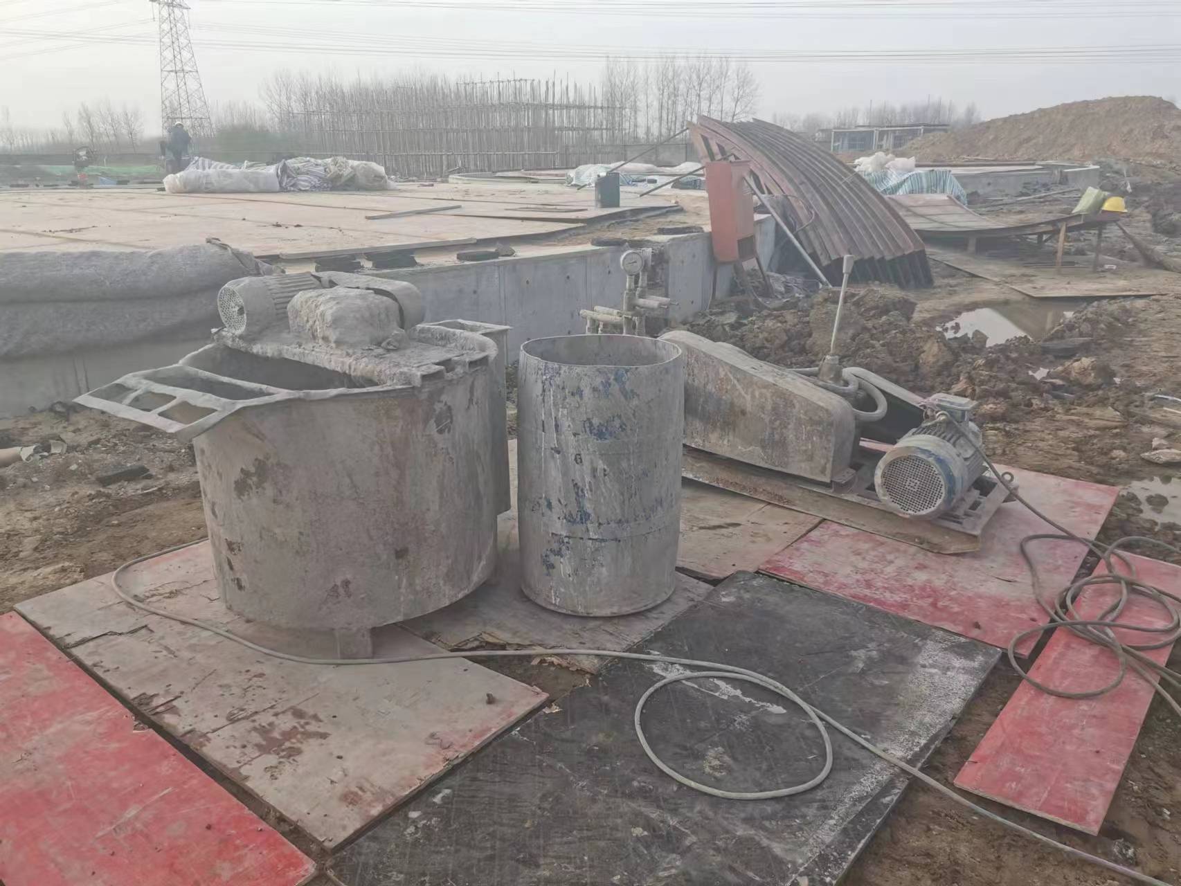 五湖渔场设备基础注浆